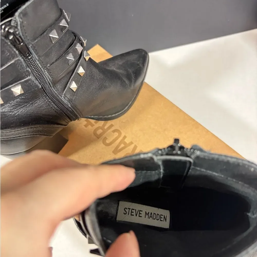 Steven Madden Cala Studded Leather Ankle Boot | Size 8 *no box*